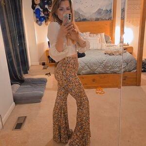 {Three Bird Nest} Floral Flare Pants